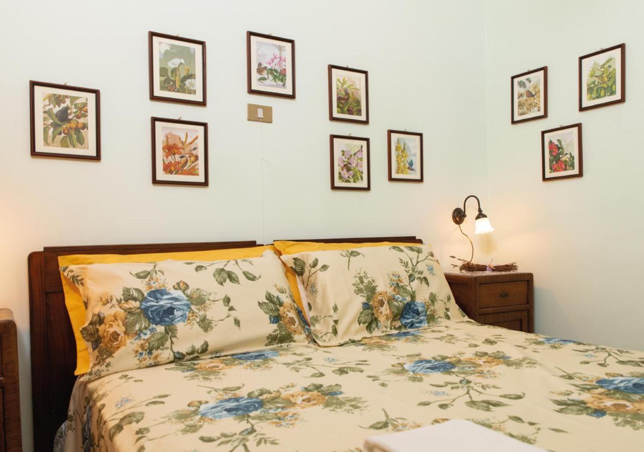Il Sorgituro - Agriturismo Postiglione Eksteriør billede