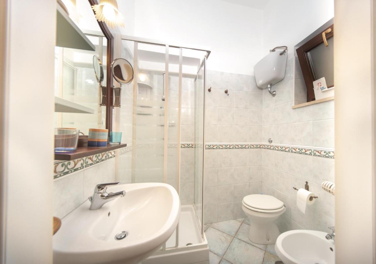 Il Sorgituro - Agriturismo Postiglione Eksteriør billede