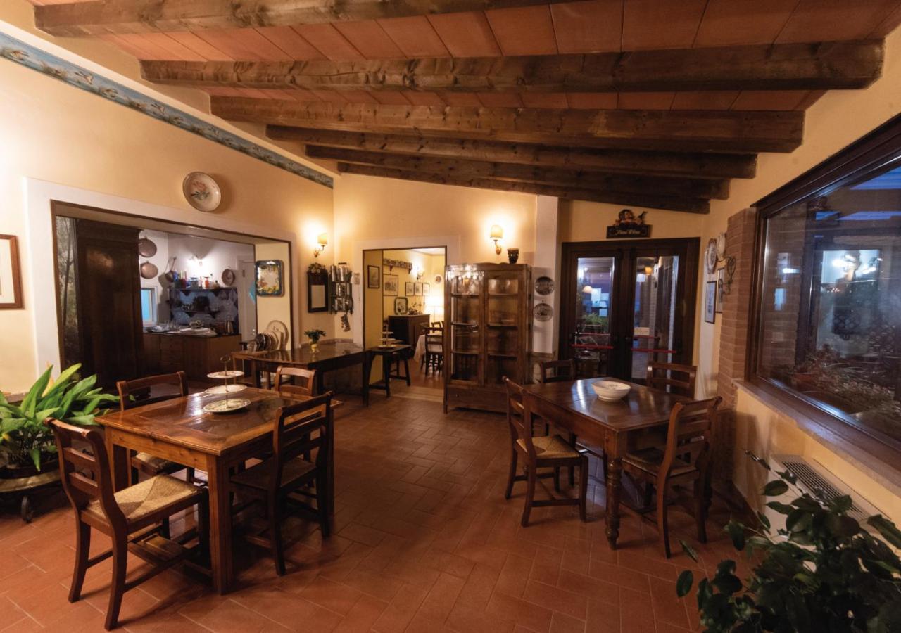 Il Sorgituro - Agriturismo Postiglione Eksteriør billede