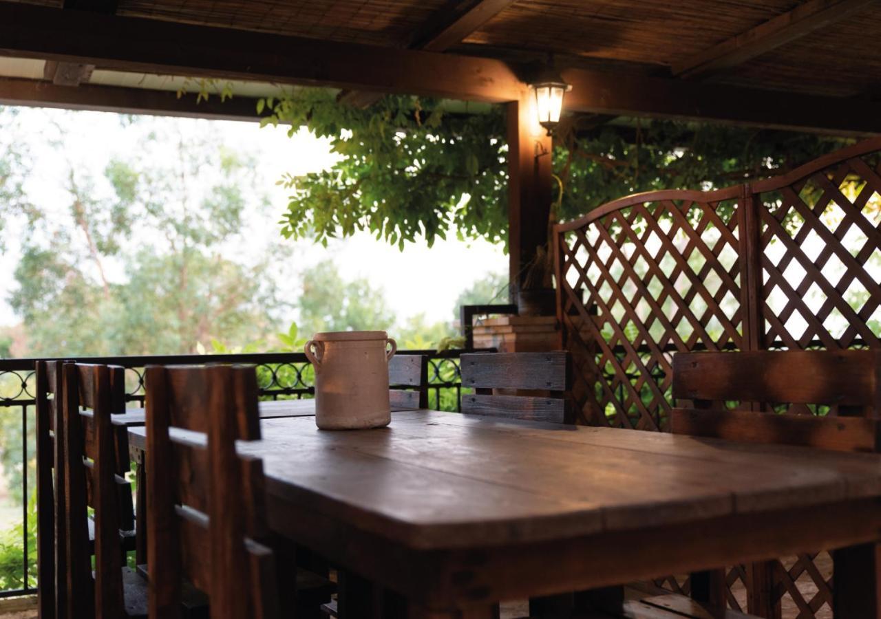 Il Sorgituro - Agriturismo Postiglione Eksteriør billede