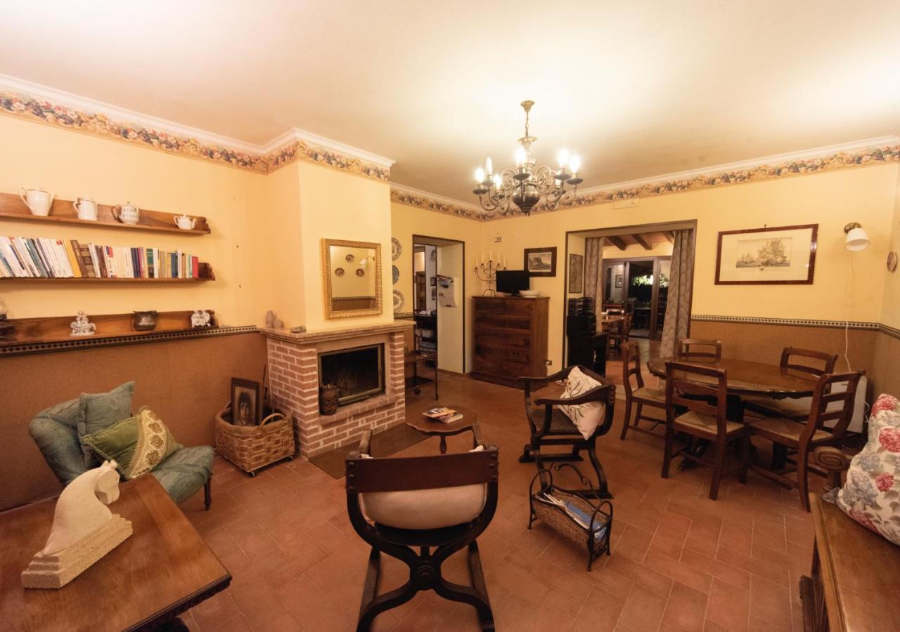 Il Sorgituro - Agriturismo Postiglione Eksteriør billede